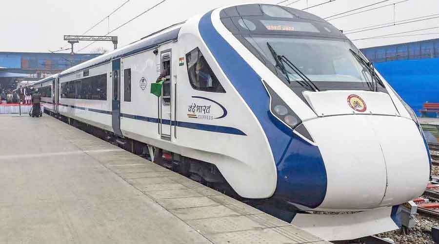 Vande-Bharat-train-2022-11-
